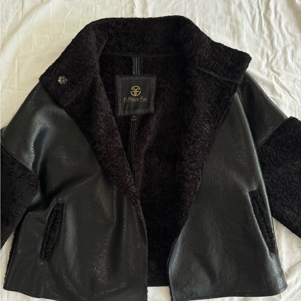 Black Teddy Jacket with Cozy Fleece Lining